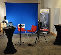 Das FranchisePORTAL rüstet sich mit einem mobilen Filmstudio