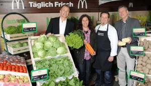 Gemüsestand auf dem Markt in Altona